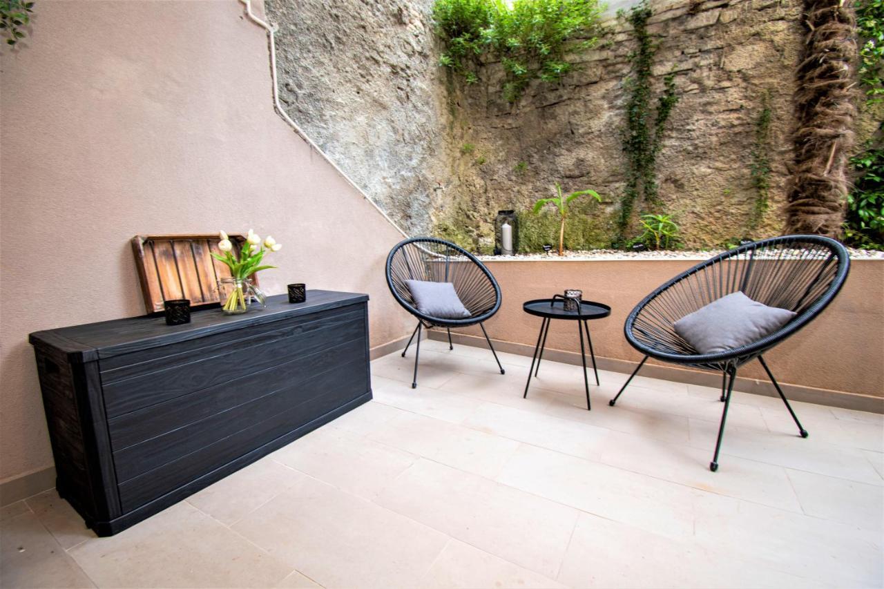 Nina Colosseum Apartment Pula Exterior photo